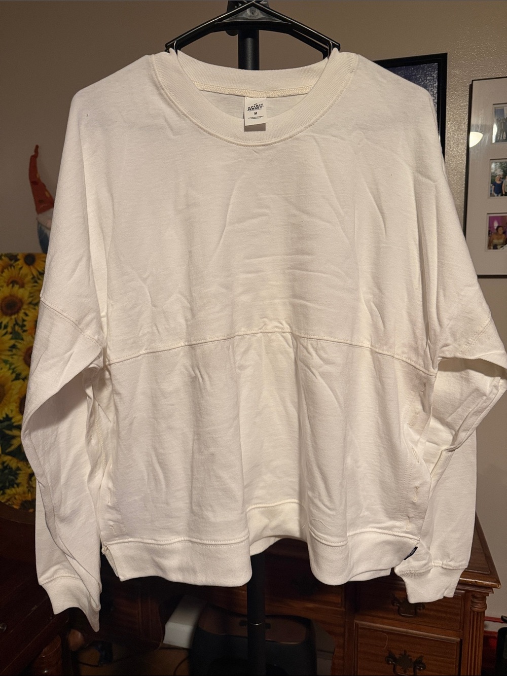 Spirit Jersey, Women's White Crewneck Sweatshirt